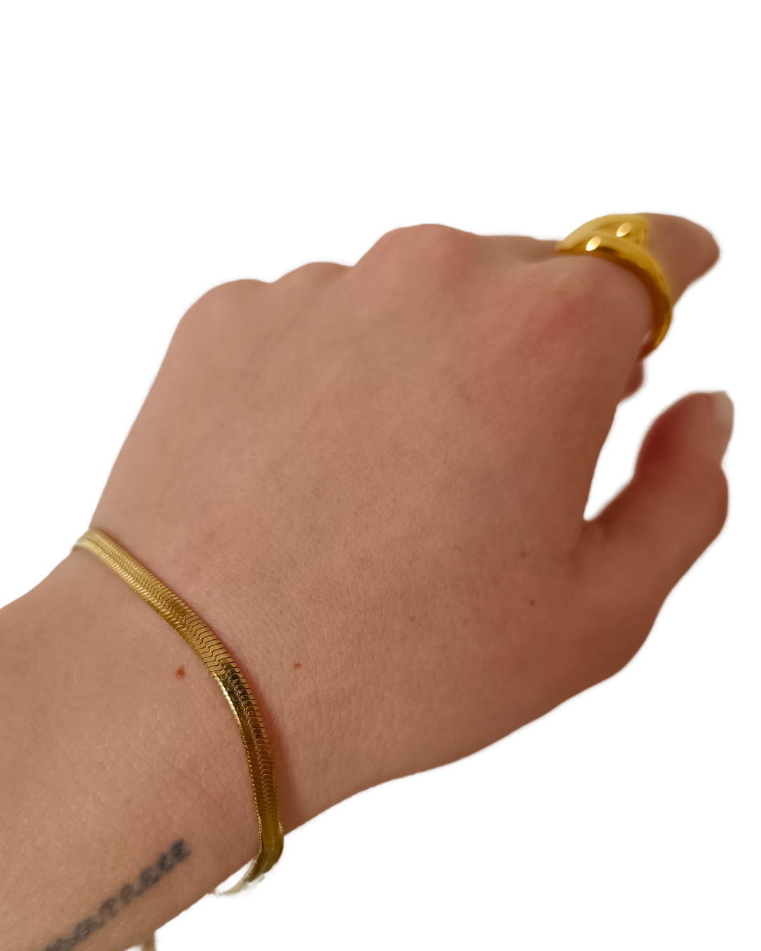 Isana - brățară minimalistă, placată cu aur 18K