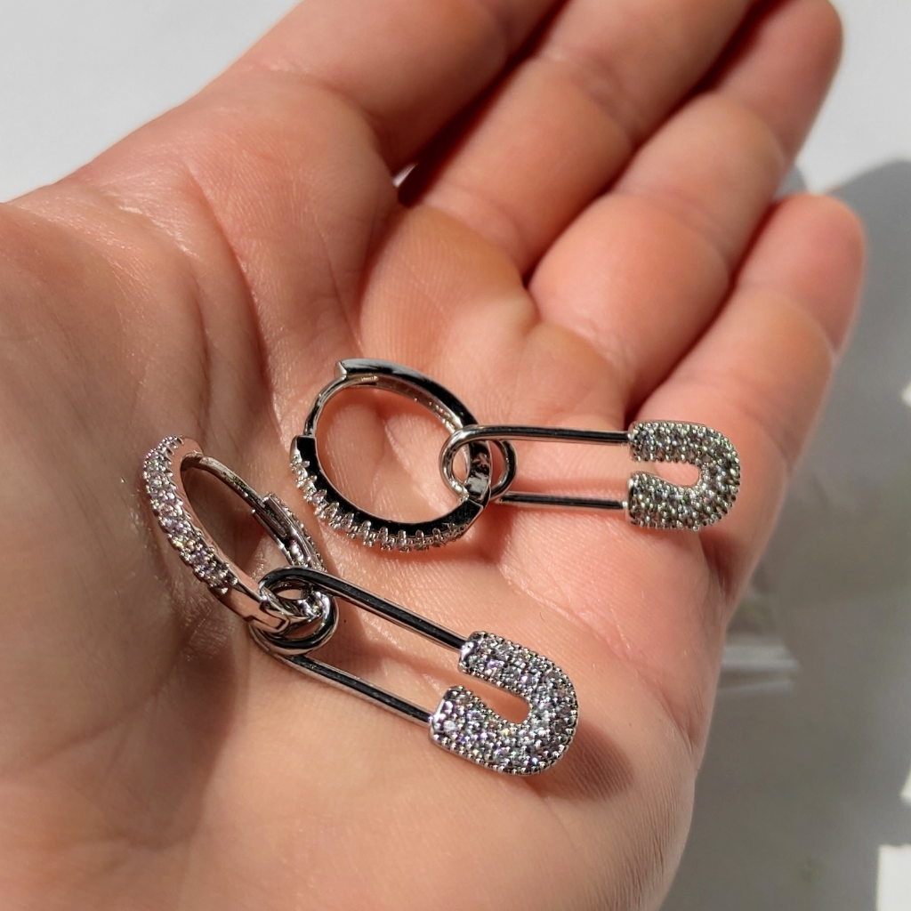 cercei LIBERTY - placați aur 18k, cercei ac de siguranță cu strasuri zirconia