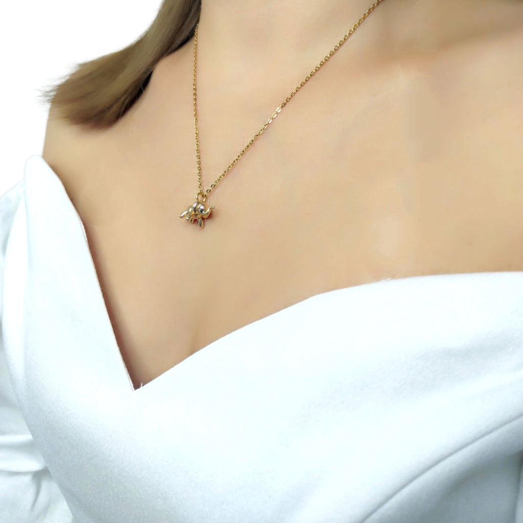 colier LUCKY ELEPHANT placat cu aur 18k cu pandantiv elefant