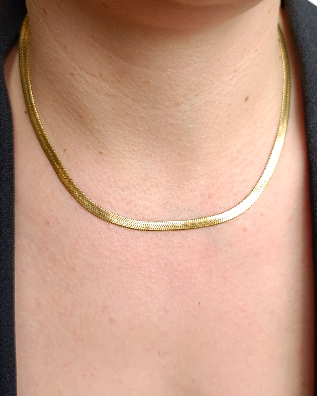colier minimalist Amara placat cu aur 18K