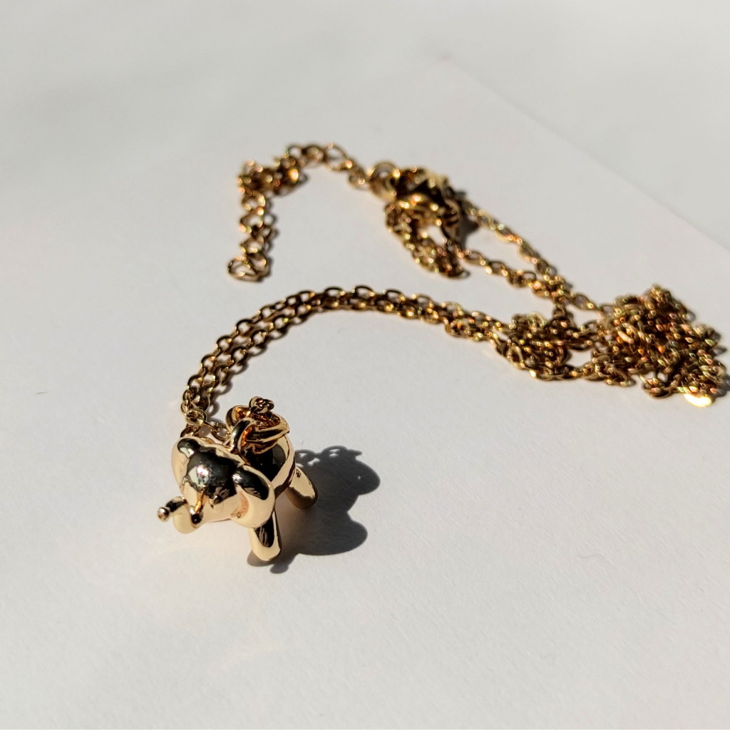colier LUCKY ELEPHANT placat cu aur 18k cu pandantiv elefant