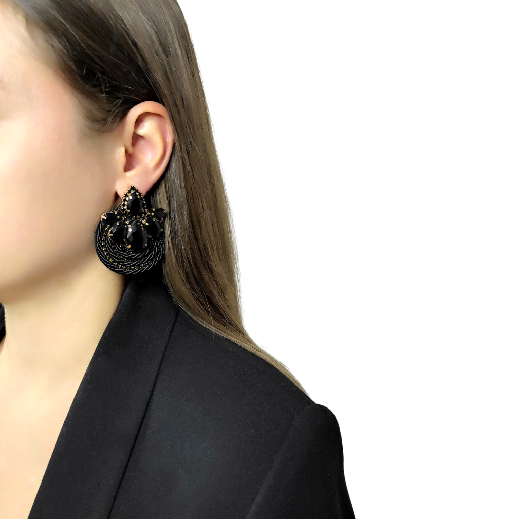 cercei UNFORGETTABLE handmade cu strasuri negre 